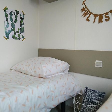 Stacaravan 98 Hotel Koudum Екстериор снимка