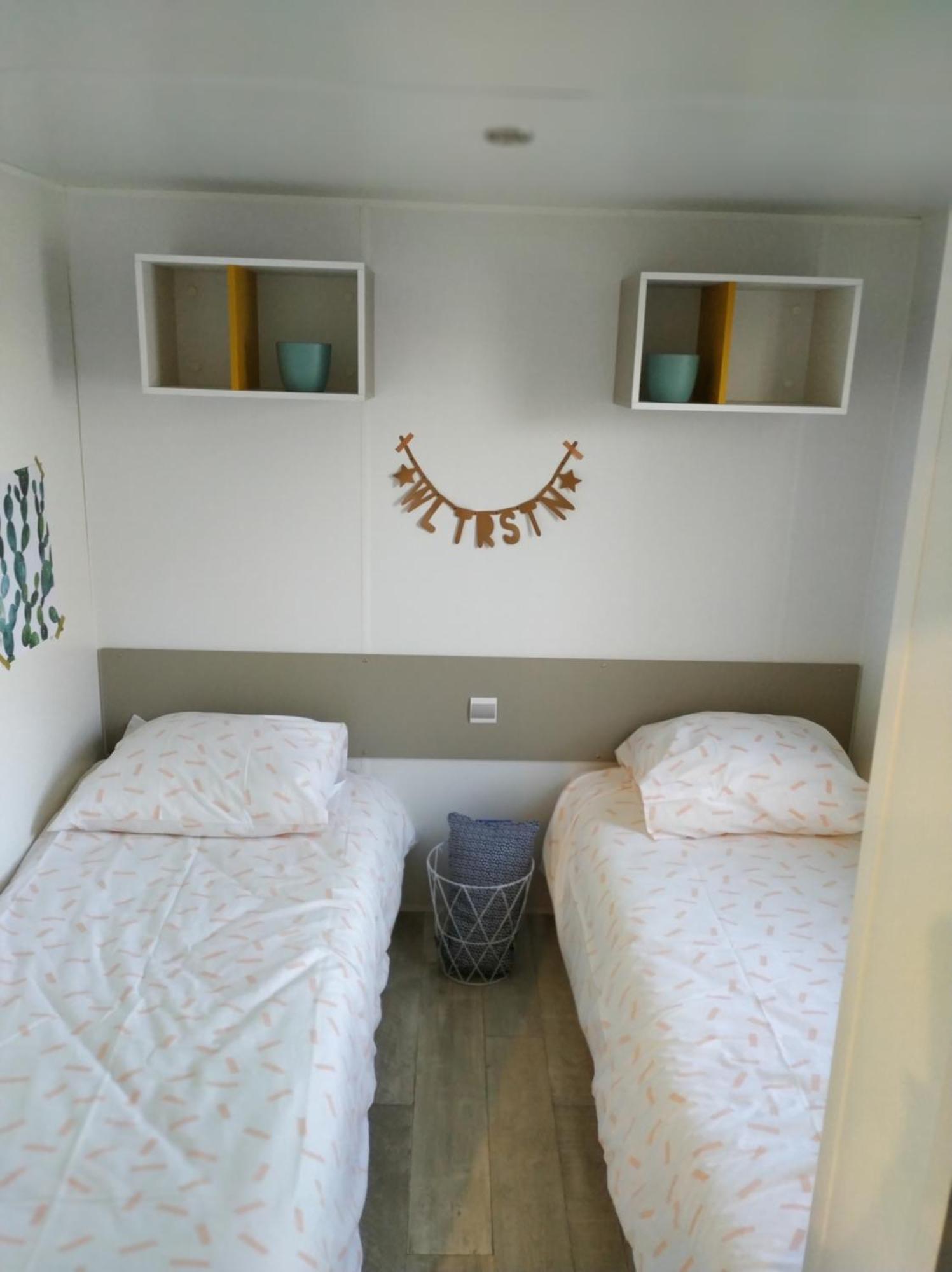 Stacaravan 98 Hotel Koudum Екстериор снимка